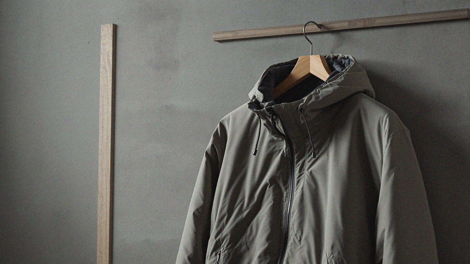 The Rainy Day Refresh: How to Style Waterproof Techwear Without Losing Your Aesthetic